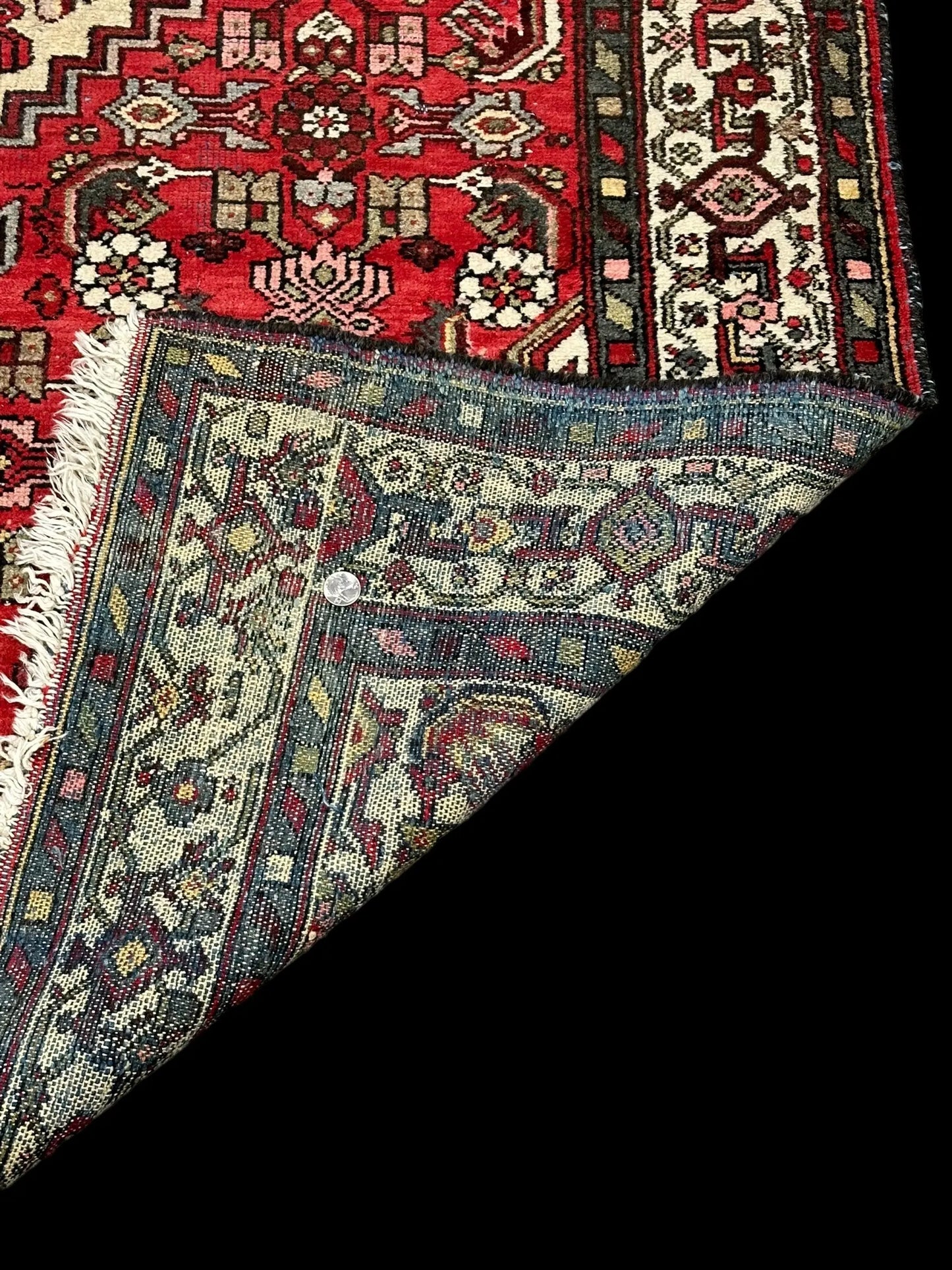 Beautiful Vintage Handmade Wool Rug Colorful Persian Heriz Design 4'4 x 6'8 I Got Rugs Beautiful Vintage Handmade Wool Rug Colorful Persian Heriz Design 4'4 x 6'8 I Got Rugs Handmade Vintage I Got Rugs