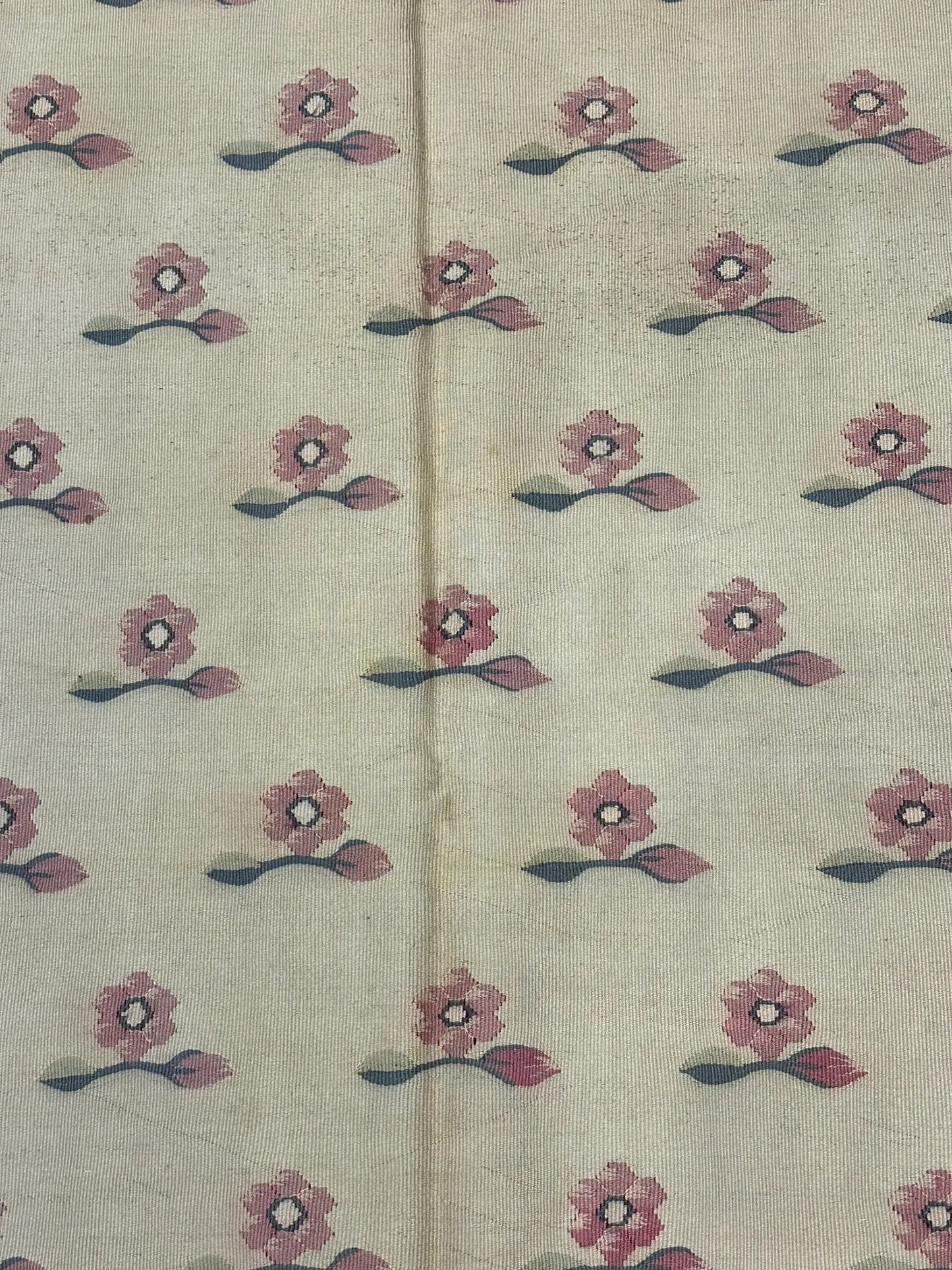 Handmade Vintage Wool Rug Turkish Kilim Floral Pattern Pink/Beige 5' x 7'10 I Got Rugs