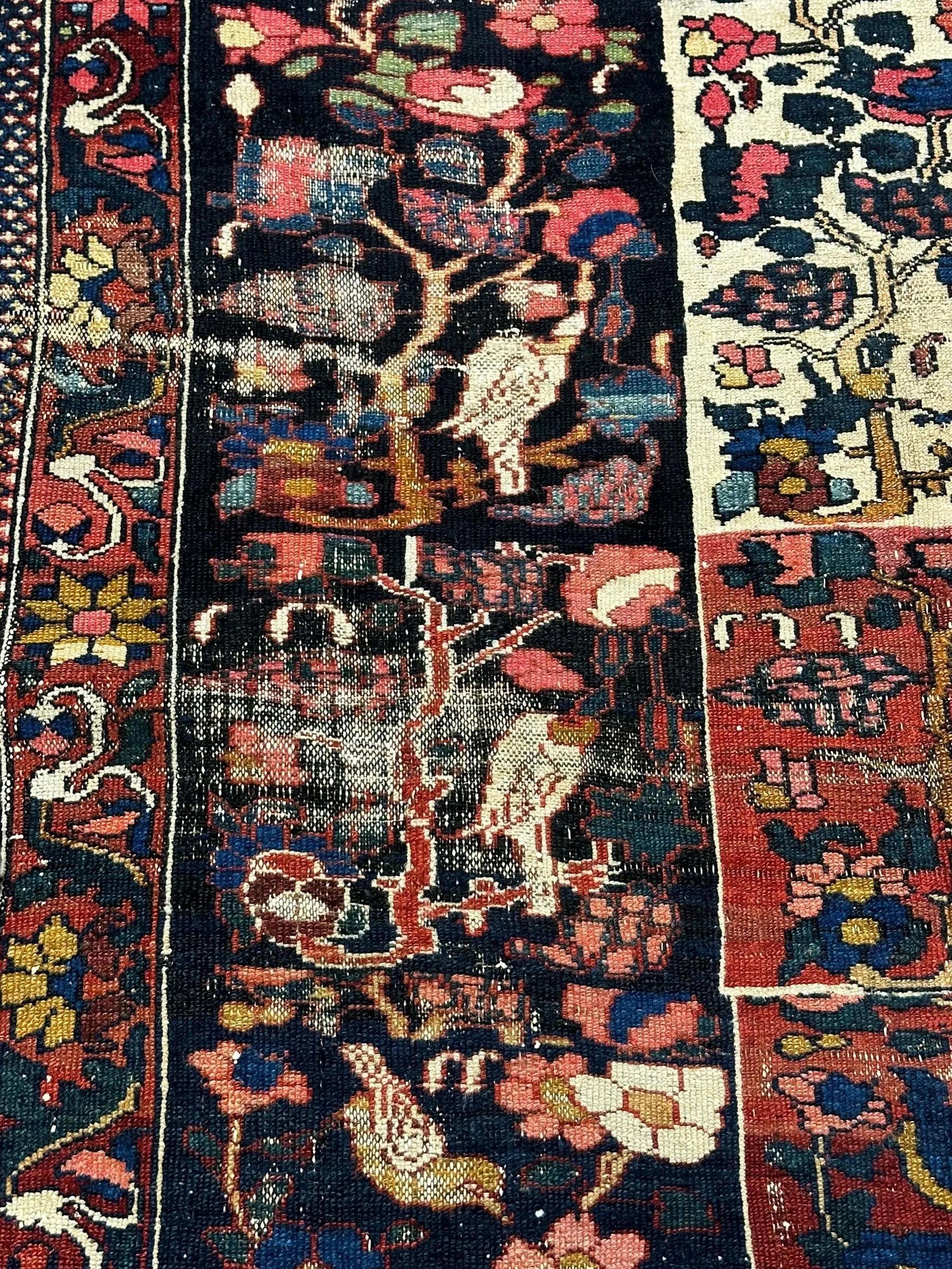 Antique Handmade Wool Rug Persian Bakhtiari Design Beautiful Colors 4'10 x 8'3 I Got Rugs