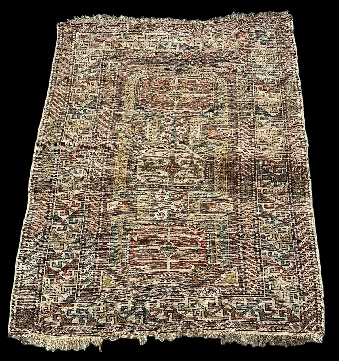 Antique Handmade Wool Rug Persian Oriental Design in Bold Colors 3'9 x 4'9 I Got Rugs Antique Handmade Wool Rug Persian Oriental Design in Bold Colors 3'9 x 4'9 I Got Rugs Handmade Vintage I Got Rugs