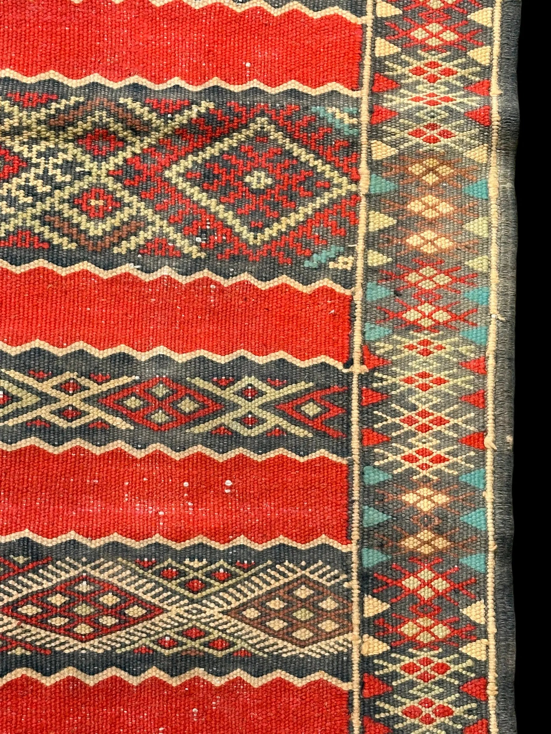 Beautiful Vintage Handmade Wool Rug Red Moroccan Berber Tribal Design 2'6 x 4'4 I Got Rugs