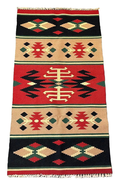 Hand-Woven Turkish Kilim 100% Wool Rug, Red/Green/ Black 2'4 x 4'4 I Got Rugs