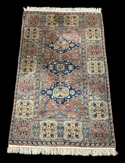 Hand-Knotted Vintage Wool Rug Persian Heriz Design in Multicolor 3'11 x 6'2 I Got Rugs
