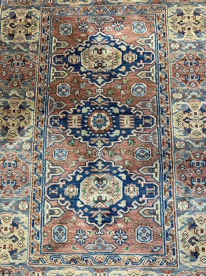 Hand-Knotted Vintage Wool Rug Persian Heriz Design in Multicolor 3'11 x 6'2 I Got Rugs