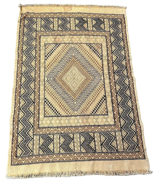 Handmade Vintage Rug Moroccan Kilim Tribal Design 3'9 x 5'6 I Got Rugs