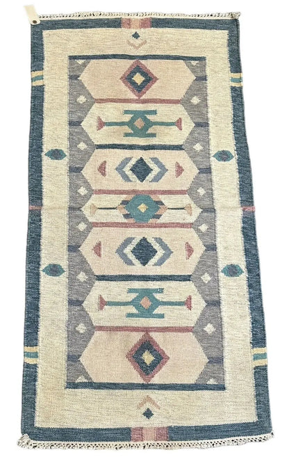 Handmade Vintage Rug Turkish Kilim Design Ivory and Blue 2'4 x 4'6 I Got Rugs