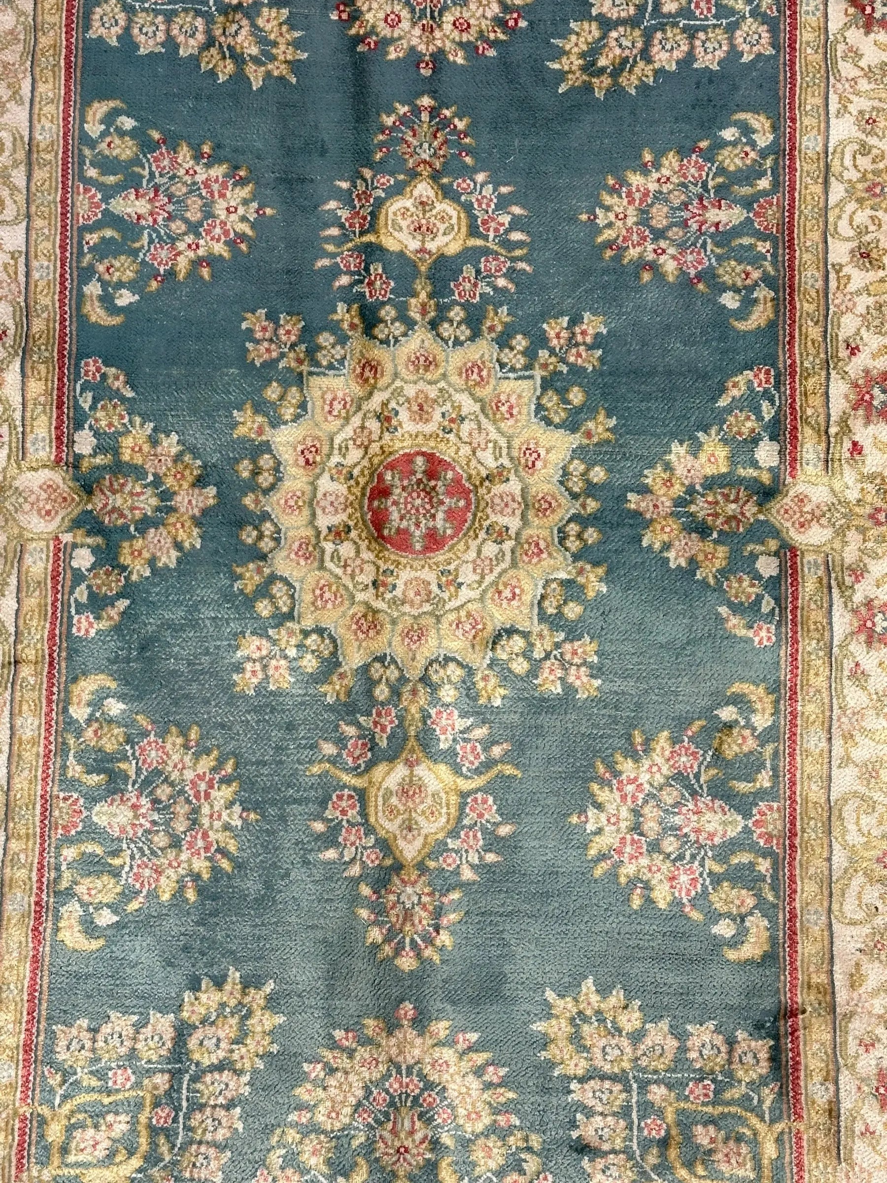 Handmade Vintage Silk Rug Persian Floral Pattern in Light Colors 2'7 x 4'1 I Got Rugs Handmade Vintage Silk Rug Persian Floral Pattern in Light Colors 2'7 x 4'1 I Got Rugs Handmade Vintage I Got Rugs