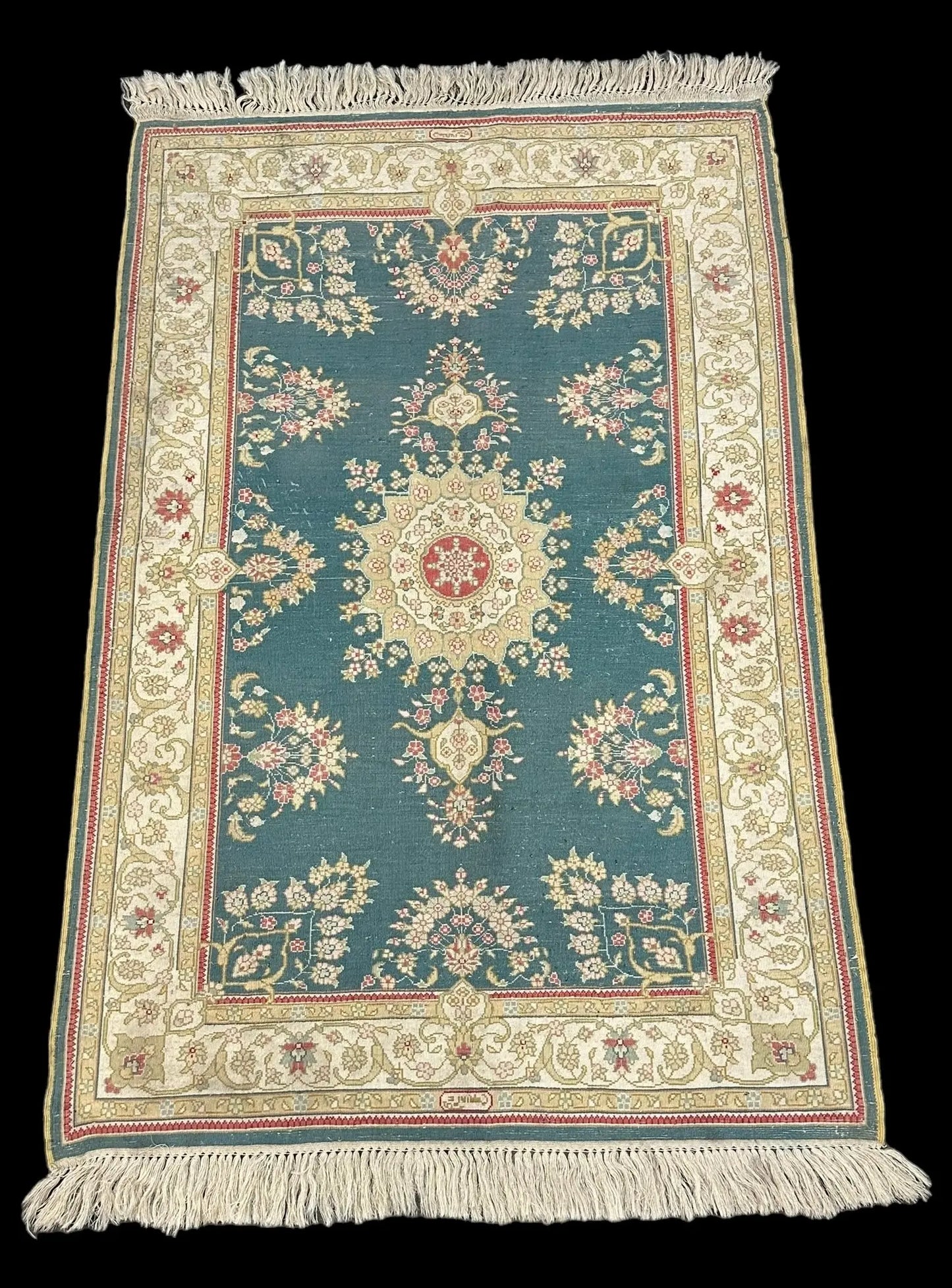 Handmade Vintage Silk Rug Persian Floral Pattern in Light Colors 2'7 x 4'1 I Got Rugs Handmade Vintage Silk Rug Persian Floral Pattern in Light Colors 2'7 x 4'1 I Got Rugs Handmade Vintage I Got Rugs