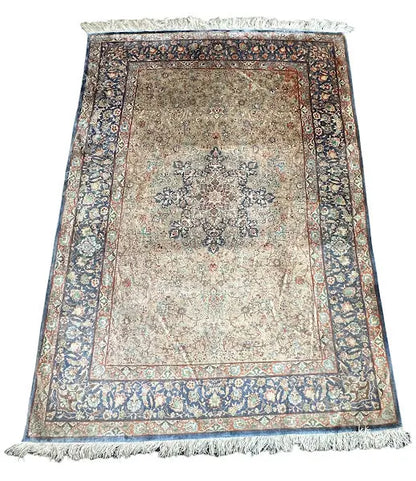 Handmade Vintage Silk Rug Persian Oriental Design 4'3 x 6'5 I Got Rugs