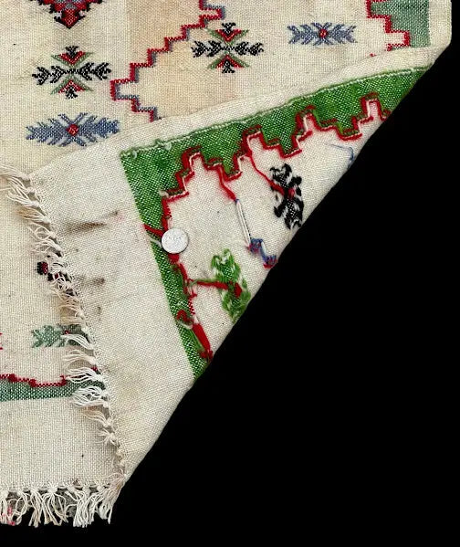 Handmade Vintage Wool Rug Moroccan Kilim Tribal Design Multicolor 1'10 x 4'6 I Got Rugs