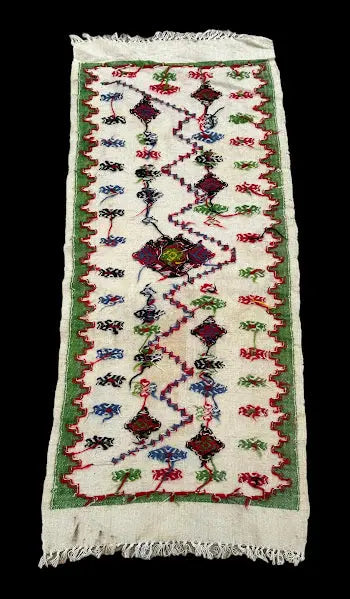 Handmade Vintage Wool Rug Moroccan Kilim Tribal Design Multicolor 1'10 x 4'6 I Got Rugs