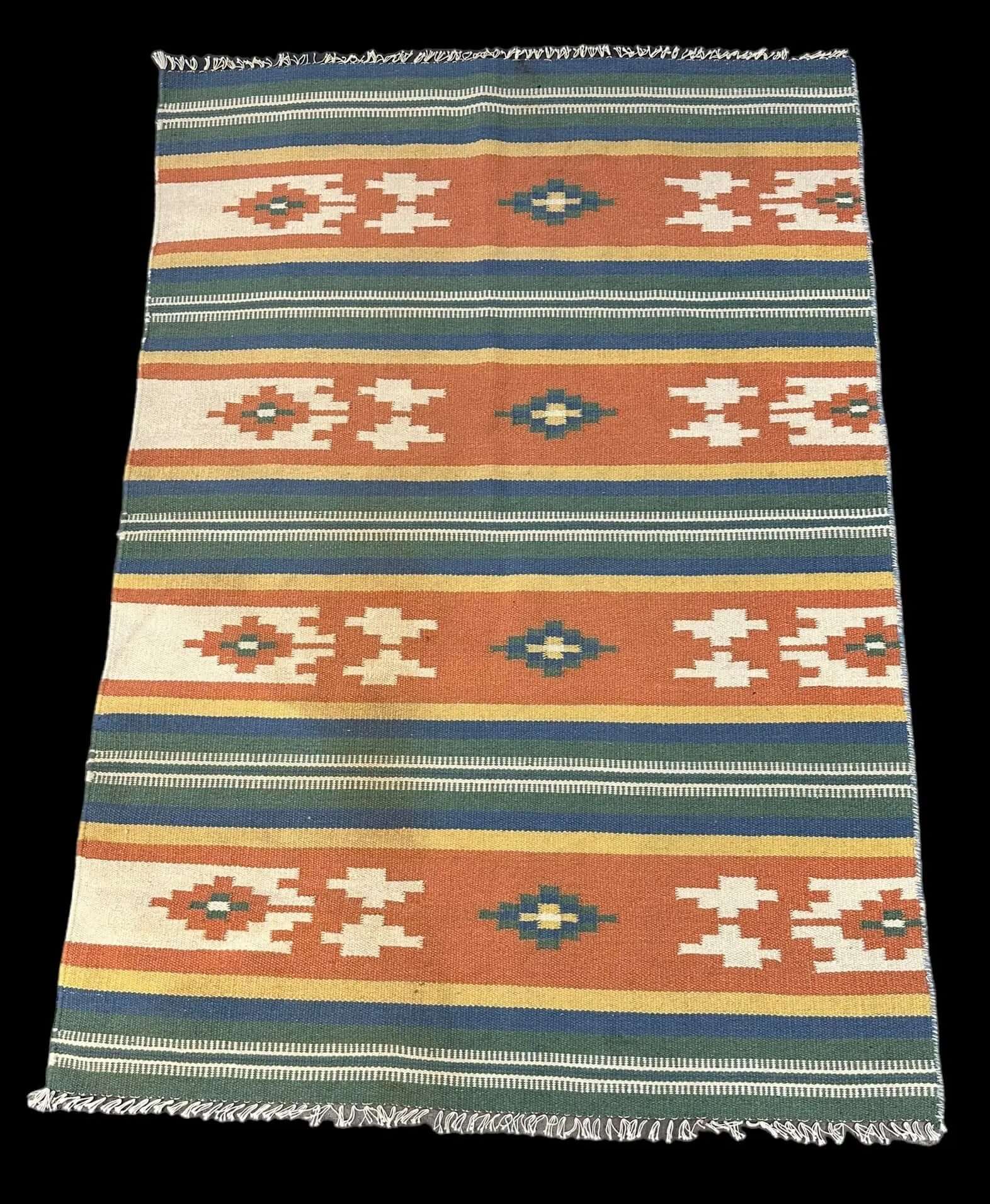 Handmade Vintage Wool Rug Multicolor Turkish Kilim Geometric Design 3'5 x 5' I Got Rugs Handmade Vintage Wool Rug Multicolor Turkish Kilim Geometric Design 3'5 x 5' I Got Rugs Handmade Vintage I Got Rugs
