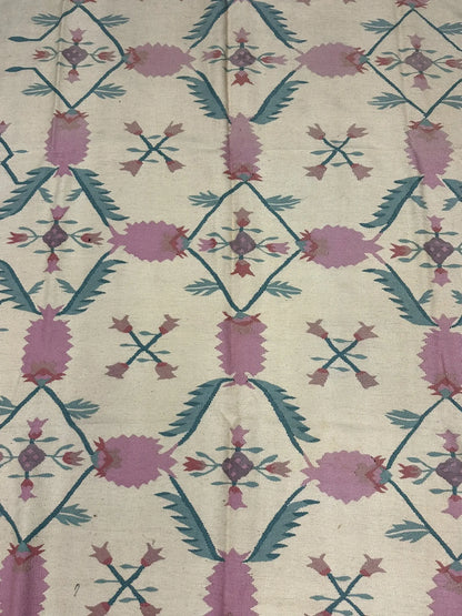 Handmade Vintage Wool Rug Turkish Kilim Floral Design in Light Colors 6' x 9' I Got Rugs