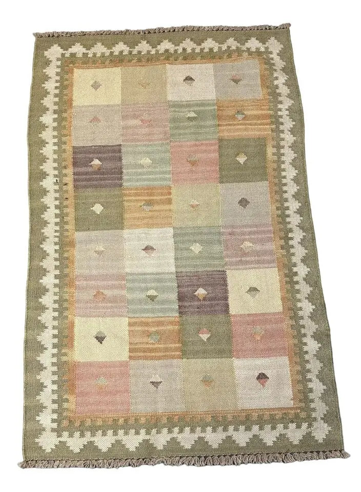 Handmade Vintage Rug 100% Wool Turkish Green/ Multicolor Design 3'1 x 4'10 I Got Rugs