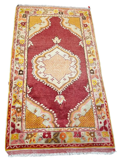 Vintage Handmade Turkish Wool Rug, Medallion Design Multicolor 3'6 x 6'6 I Got Rugs