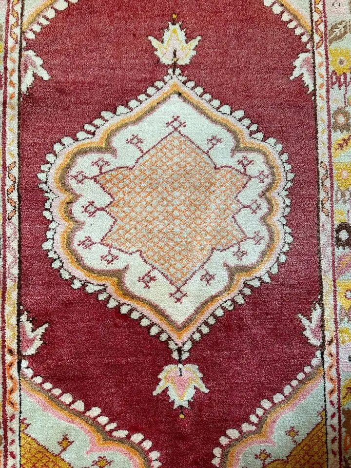 Vintage Handmade Turkish Wool Rug, Medallion Design Multicolor 3'6 x 6'6 I Got Rugs